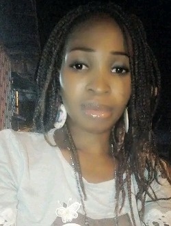 Profil de Aminata, une femme célibataire de 36 ans à Abidjan