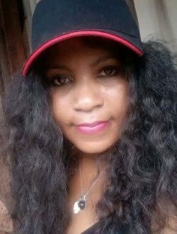 Profil de Cathy, une femme célibataire de 39 ans à Mananara