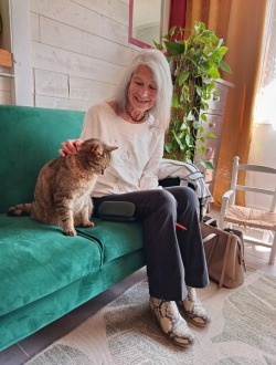 Profil de Jo, une femme célibataire de 77 ans à Belleville-en-Beaujolais