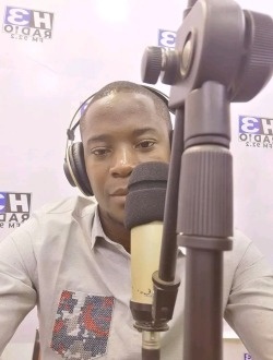 Profil de Julien, un homme célibataire de 33 ans à Yaoundé