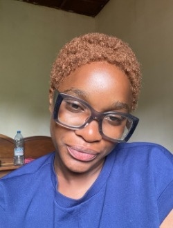 Profil de Louise, une femme célibataire de 25 ans à Yaoundé