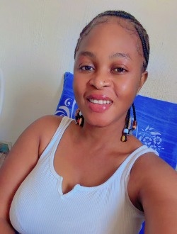 Profil de Mina, une femme célibataire de 31 ans à Abidjan