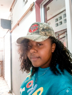 Profil de Sergeola, une femme célibataire de 31 ans à Antalaha