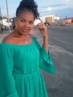 Profil de Yrene, une femme célibataire de 32 ans à Sambava