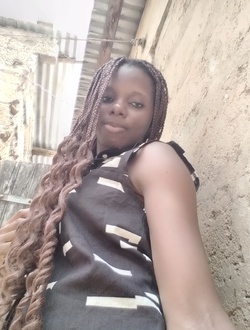 Profil de Tina, une femme célibataire de 27 ans à Lomen