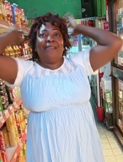 Profil de Minaire, une femme célibataire de 40 ans à Aba