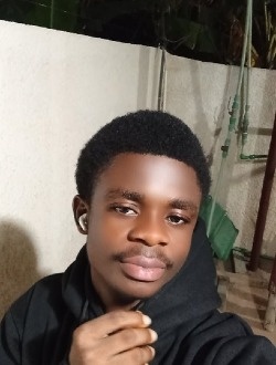 Profil de Emmanuel, un homme célibataire de 21 ans à Accra