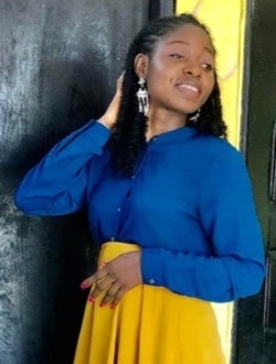 Profil de Brenda, une femme célibataire de 28 ans à Kribi