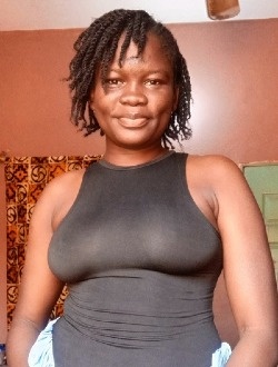 Profil de Caroline, une femme célibataire de 23 ans à Abdalaye