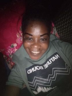 Profil de Joly, une femme célibataire de 36 ans à Yaoundé