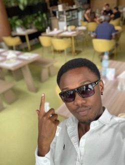 Profil de Lloween, un homme célibataire de 24 ans à Bouaké