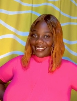Profil de Dérica, une femme célibataire de 27 ans à Libreville