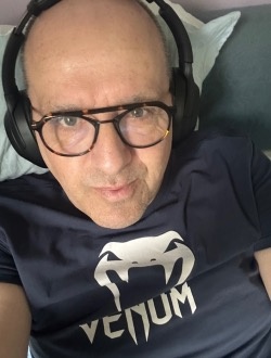 profile picture 0
