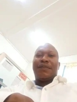 Profil de Justedoux, un homme célibataire de 46 ans à Porto-Novo