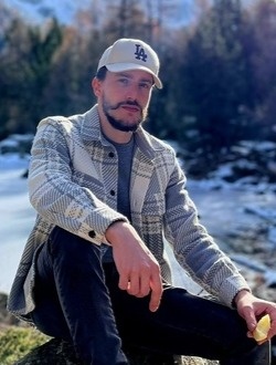 profile picture 0