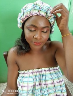 Profil de Stephy, une femme célibataire de 29 ans à Douala