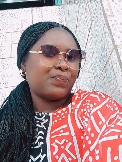 Profil de Brichelle, une femme célibataire de 38 ans à Brazzaville