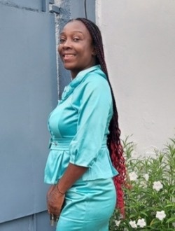 Profil de Vicky, une femme célibataire de 42 ans à Douala