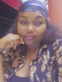 Profil de Rols, une femme célibataire de 35 ans à Yaoundé