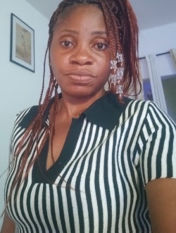 Profil de Jiji, une femme célibataire de 41 ans à Yaoundé