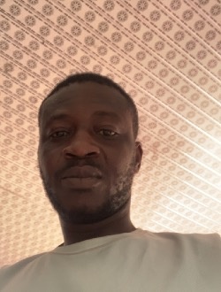 Profil de Roddy, un homme célibataire de 38 ans à Accra Central