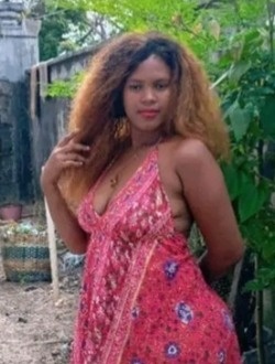 Profil de Bavy, une femme célibataire de 27 ans à Toamasina