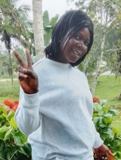 Profil de Nady, une femme célibataire de 34 ans à Kribi
