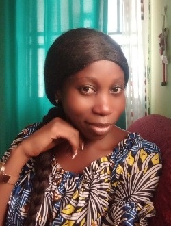 Profil de Hermine, une femme célibataire de 35 ans à Yaoundé