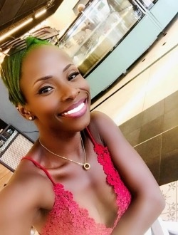 Profil de Raïa, une femme célibataire de 27 ans à Abaga
