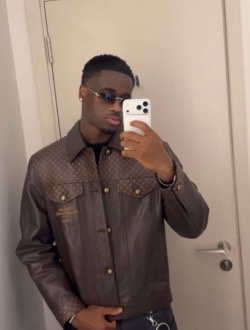 Profil de Martial, un homme célibataire de 23 ans à Bingerville