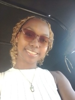 Profil de Zenitah, une femme célibataire de 22 ans à 67 Ha