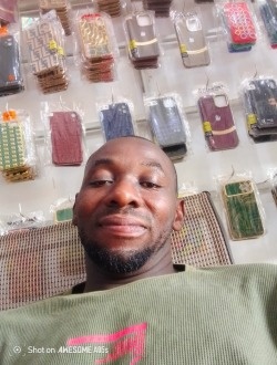 Profil de Stanley, un homme célibataire de 39 ans à Sunyinasi