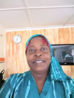 Profil de Marie-Pascale, une femme célibataire de 52 ans à Abidjan