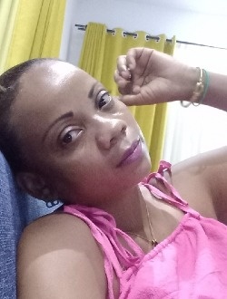 Profil de Zara, une femme célibataire de 36 ans à Nosy-Be