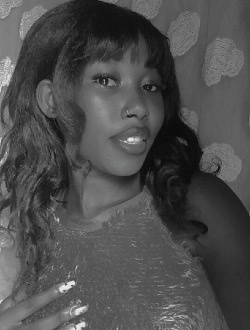 Profil de Sandy, une femme célibataire de 20 ans à Yaoundé