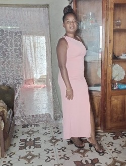 Profil de Somary, une femme célibataire de 33 ans à 67 Ha