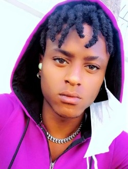 Profil de Akim, un homme célibataire de 19 ans à Mbour
