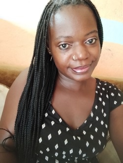 Profil de Queen, une femme célibataire de 37 ans à Abaga