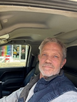 Profil de Jeff, un homme célibataire de 59 ans à Portland