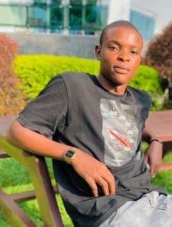 Profil de Fabrice, un homme célibataire de 29 ans à Abiana
