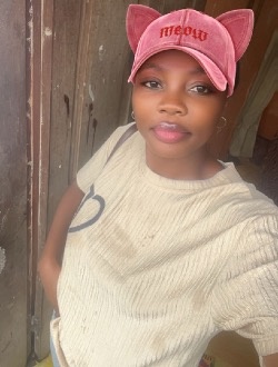 Profil de Karisma, une femme célibataire de 29 ans à Douala