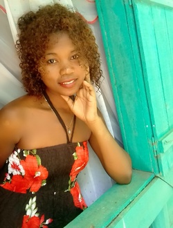 Profil de Harivony, une femme célibataire de 31 ans à Toamasina