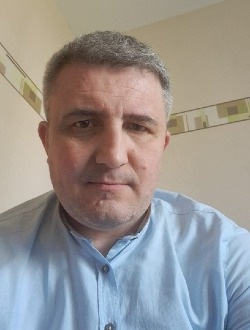 Profil de David, un homme célibataire de 44 ans à Clermont-Ferrand