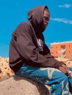 Profil de Ousmane Niang, un homme célibataire de 23 ans à Dakar
