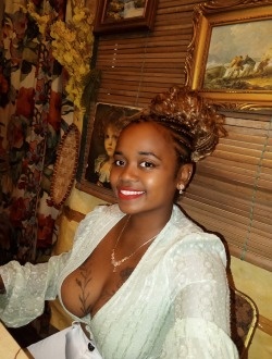 Profil de Daniella, une femme célibataire de 29 ans à Antananarivo