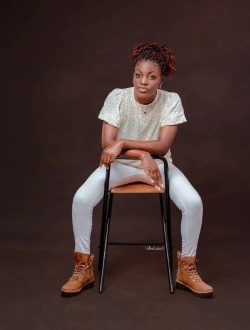 Profil de Isabelle, une femme célibataire de 27 ans à Yaoundé