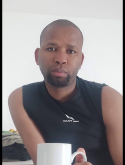 Profil de Sekou Balde, un homme célibataire de 38 ans à Châlons-en-Champagne