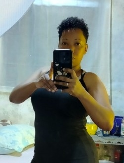 Profil de Mania, une femme célibataire de 37 ans à Aharana