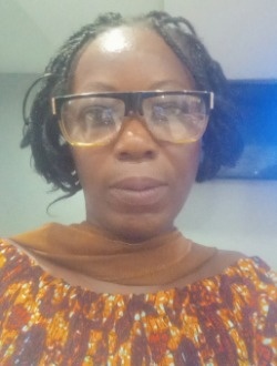Profil de Sandra, une femme célibataire de 43 ans à Petit Abidjan-Youkou