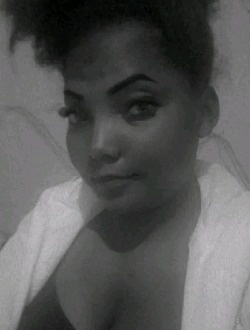Profil de Diane, une femme célibataire de 27 ans à Ababa